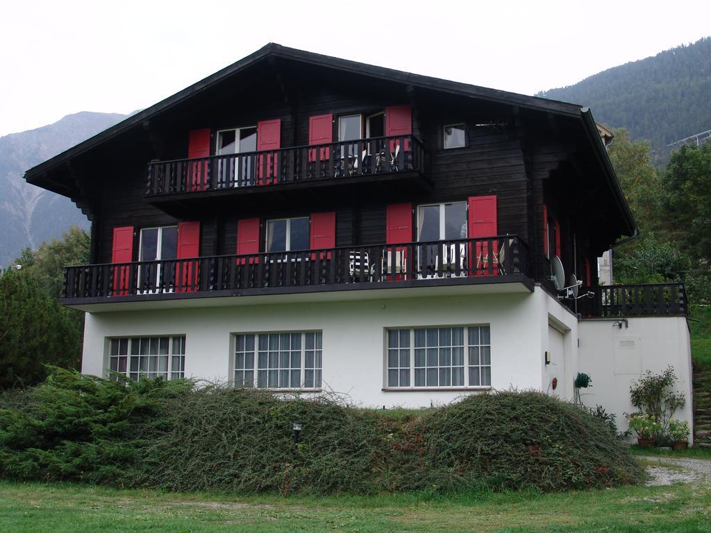 Chalet Esher Surrey Ried-Brig Exteriör bild