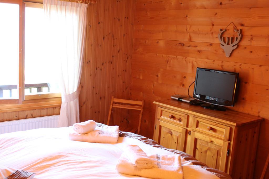 Chalet Esher Surrey Ried-Brig Exteriör bild